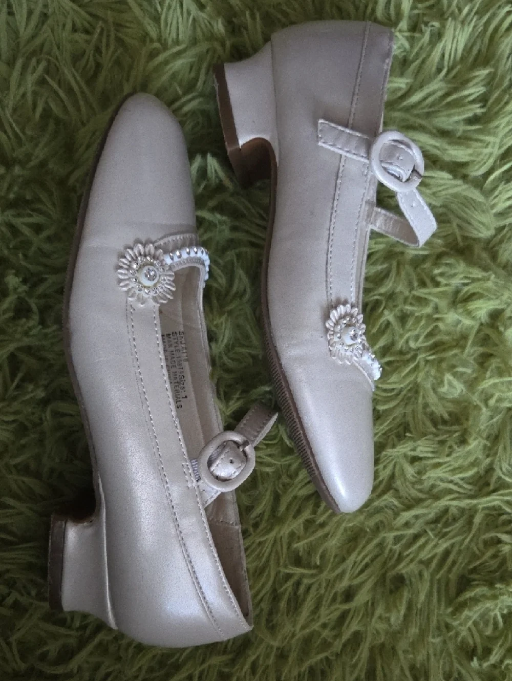 Josmo Pearlized Ivory‎ Girls Mary Jane Shoes with Rhinestone Strap